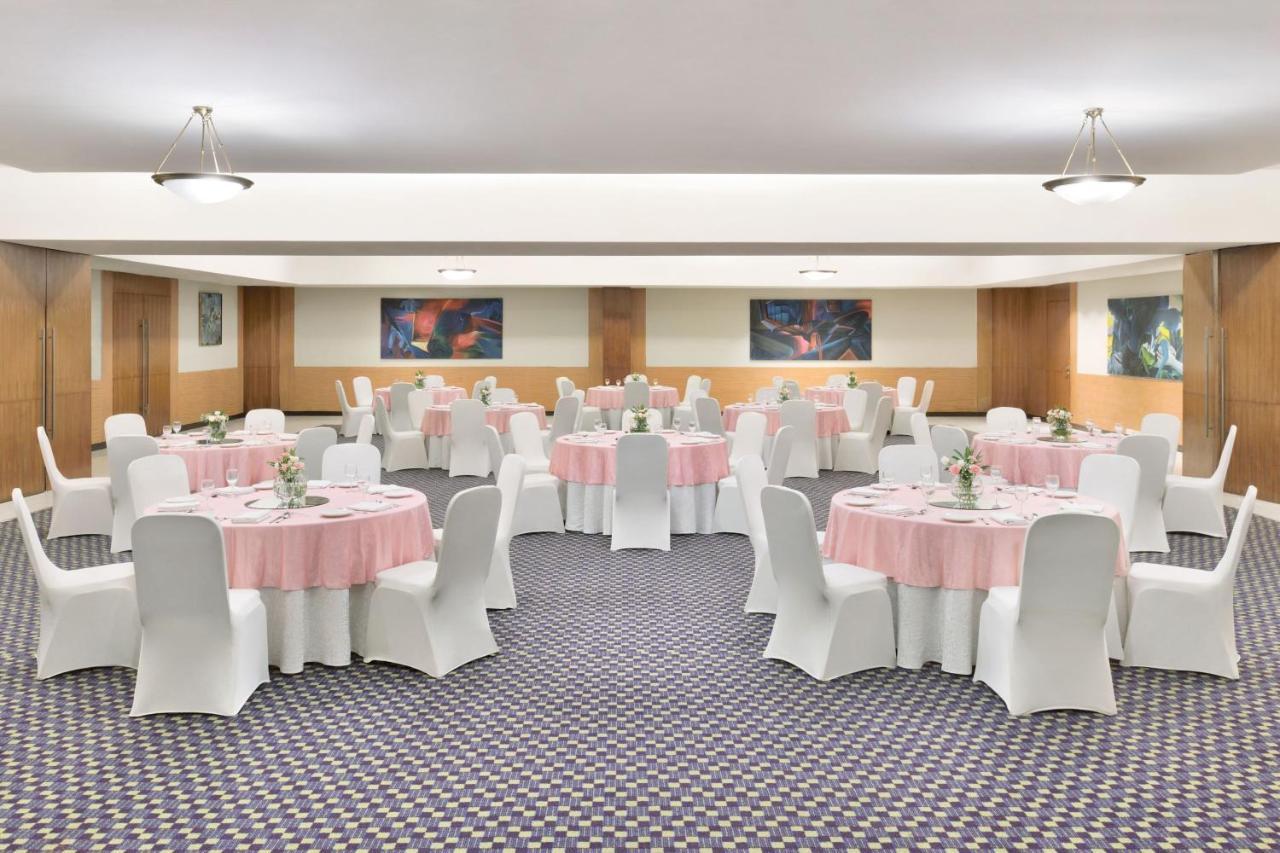 Four Points By Sheraton Navi Mumbai, Vashi Esterno foto