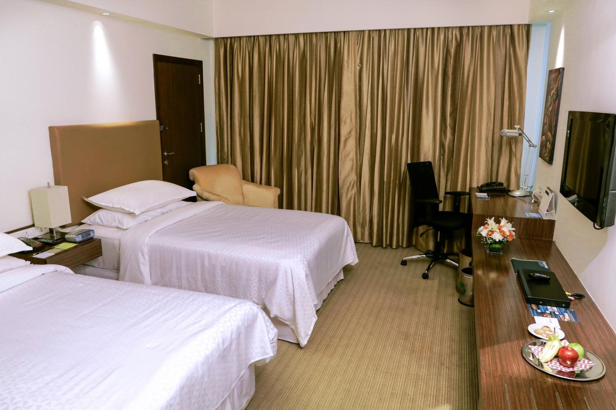 Four Points By Sheraton Navi Mumbai, Vashi Esterno foto